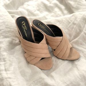 Nude Criss-Cross Mules